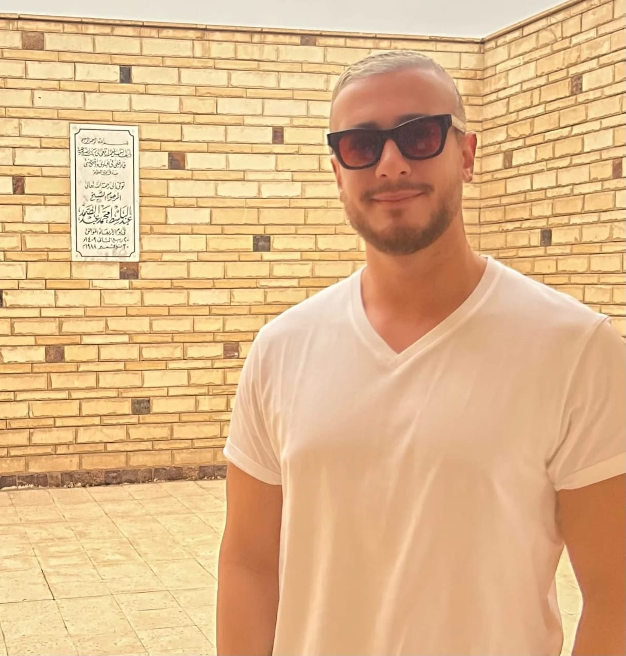 سعد لمجرد يزور قبور مشاهير مصر... ما علاقته بالشيخ عبدالباسط عبدالصمد؟